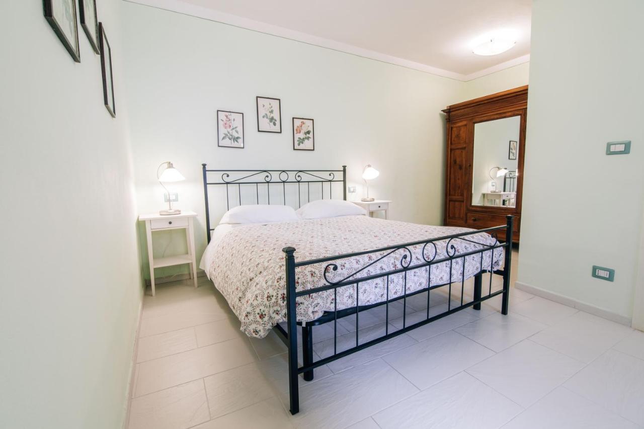 Holiday Home Il Borgo Degli Agrumi Uzzano Εξωτερικό φωτογραφία